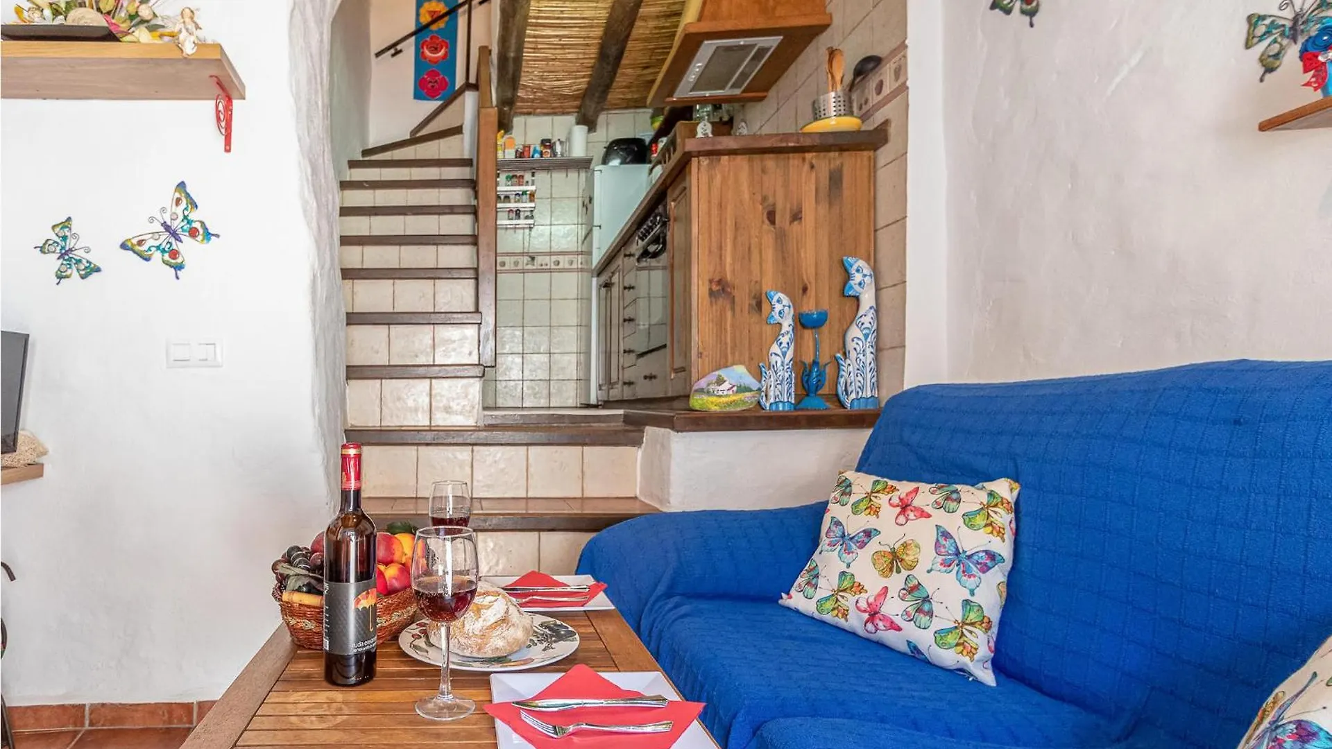 Amazing Home In Competa With Kitchen İspanya